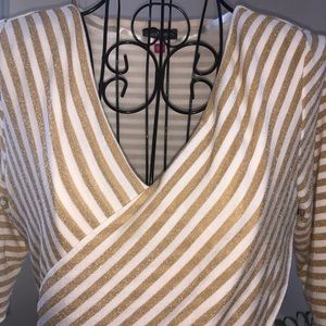 Vince Camuto shimmer gold criss cross Top NWOT size Small